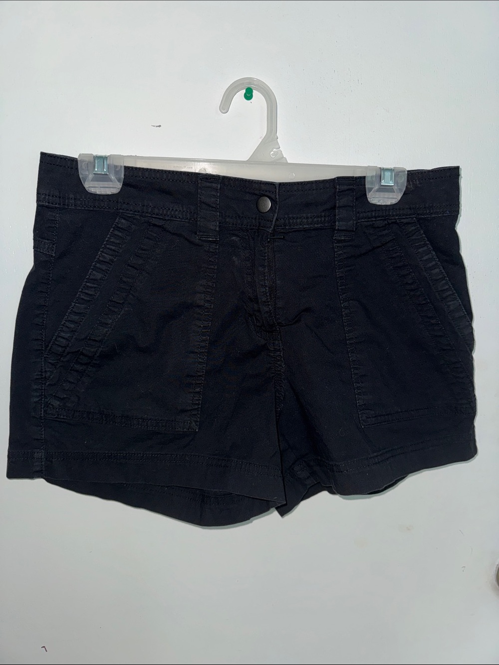 Mid/low rise  Black Shorts with Front Patch Pockets